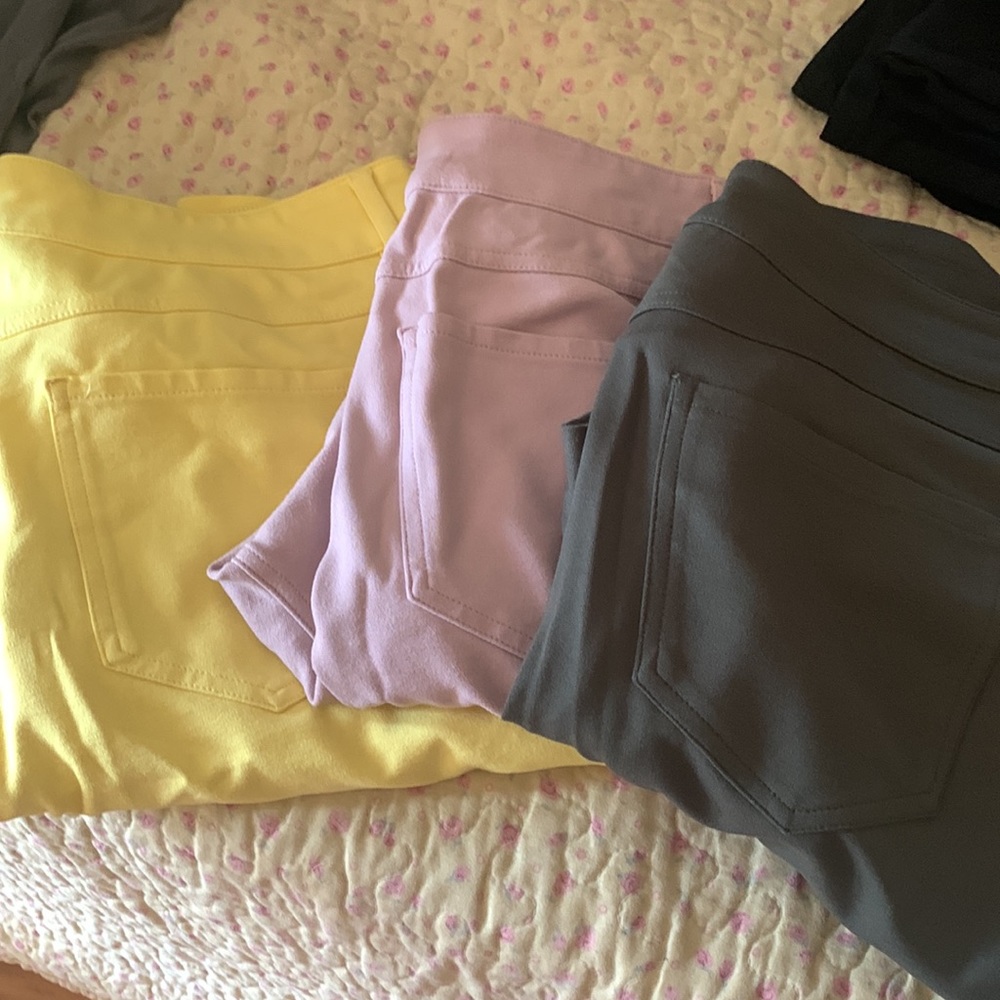 👖 👖 👖 Lot of 3 - pink, yellow and green